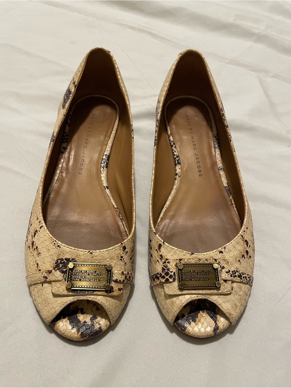 Vintage Marc Jacobs Open toe snakeskin print wedge size 36 1/2